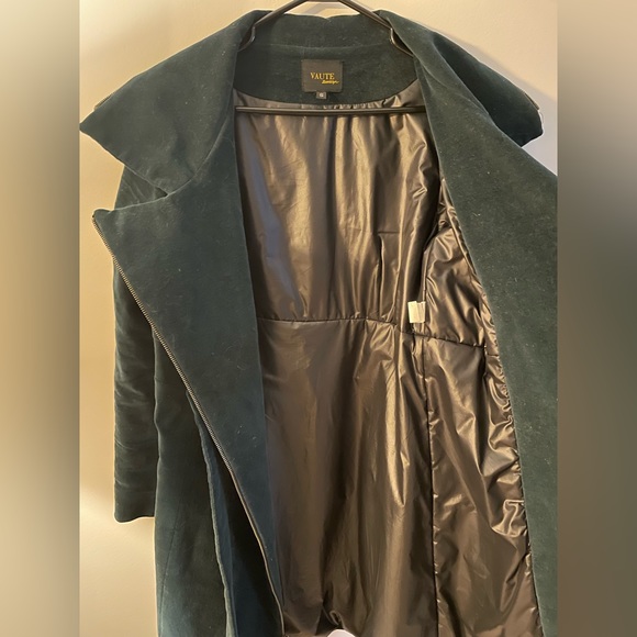 Vaute Couture- Green “Emily” coat! Vegan and made in NYC 💚 - Picture 4 of 6